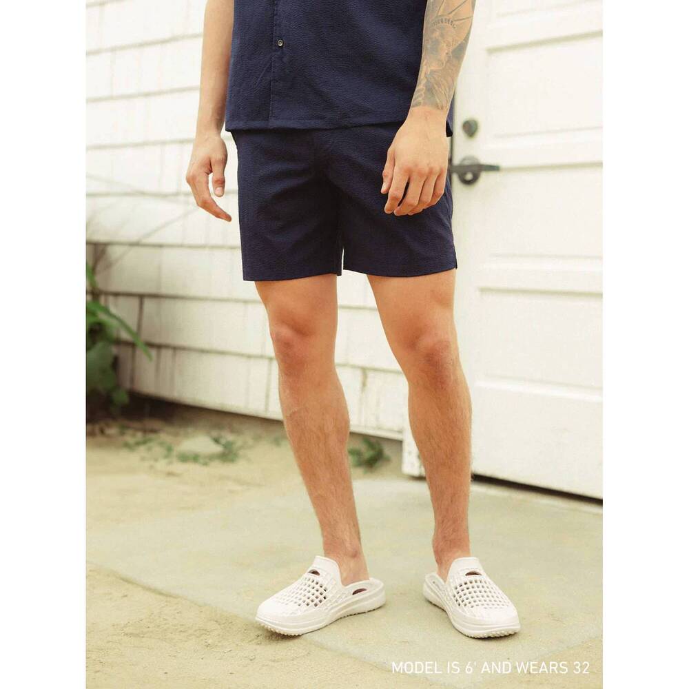 NEW GREYSON CLOTHIERS rhodes seersucker short in maltese blue
